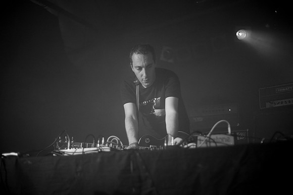 Gravetemple :: Oren Ambarchi