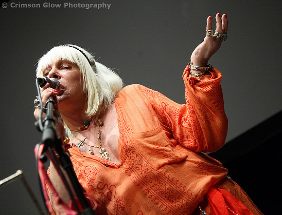 Throbbing Gristle : Genesis P-Orridge