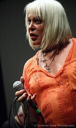 Throbbing Gristle : Genesis P-Orridge