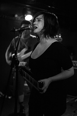 IMG_3360_nr_wb_bright0.50_mono.JPG